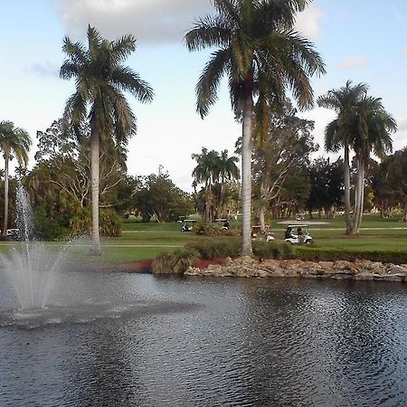 Hollywood Beach Golf Resort 외부 사진
