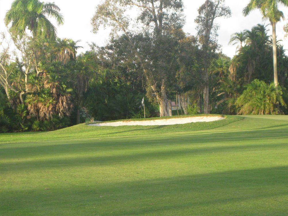 Hollywood Beach Golf Resort 외부 사진