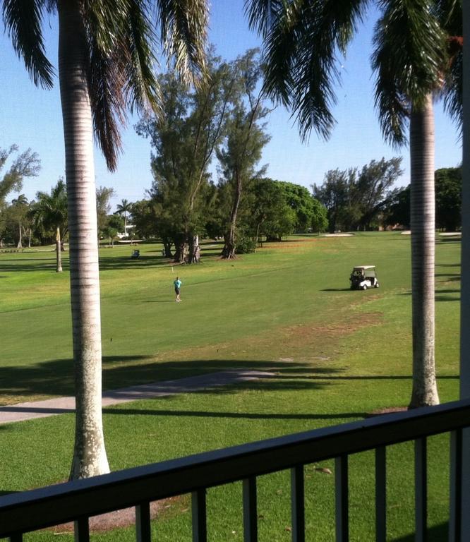 Hollywood Beach Golf Resort 외부 사진