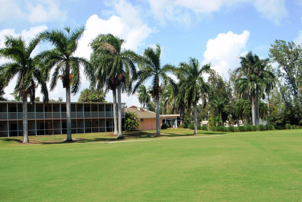 Hollywood Beach Golf Resort 외부 사진