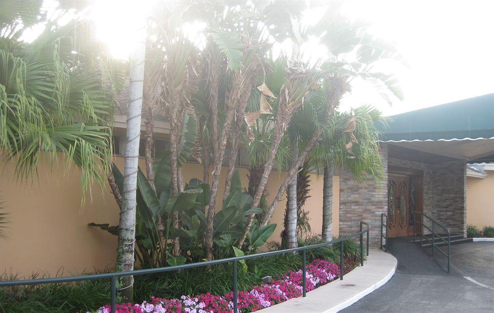 Hollywood Beach Golf Resort 외부 사진
